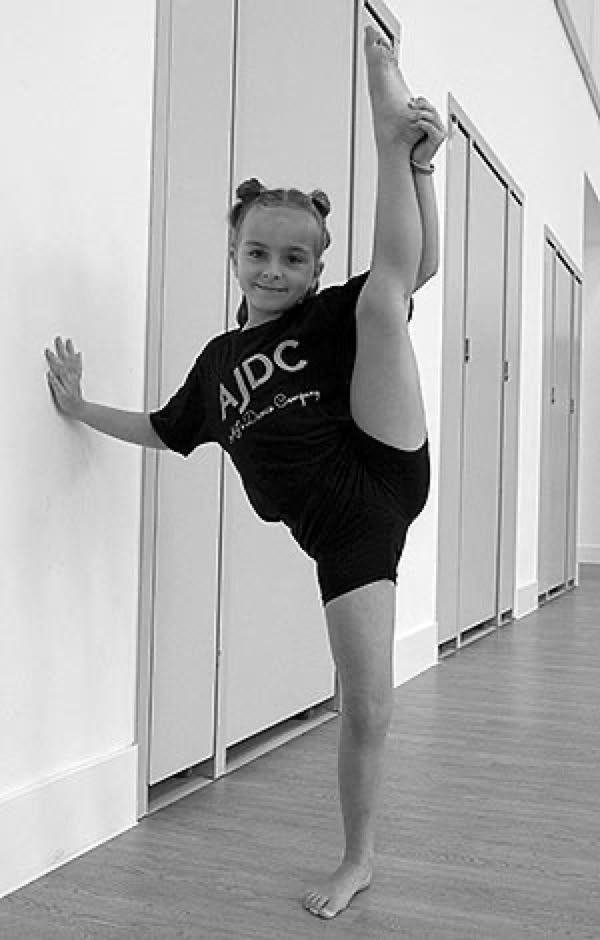 Junior Technique Dance Classes and lessons for ages 7-11
